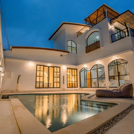 Casa Karuna Villa
