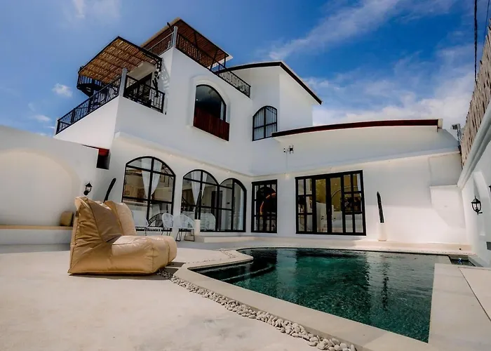 Casa Karuna Villa *